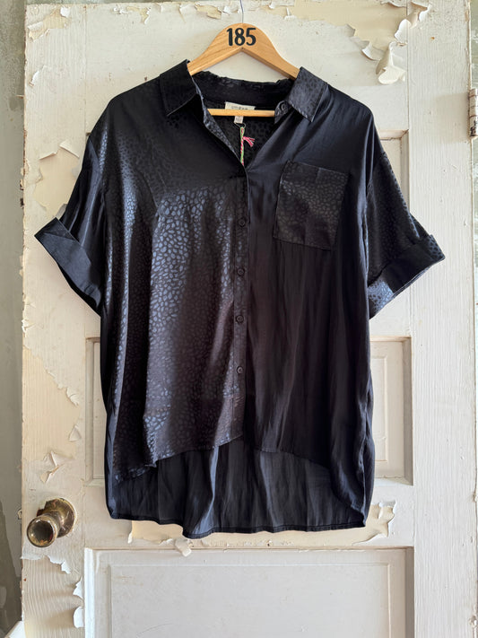 Black Umgee Speckled Button Down